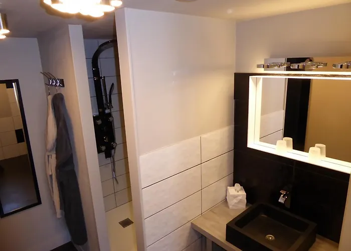 住宿加早餐酒店 A La Maison Blanche 3*